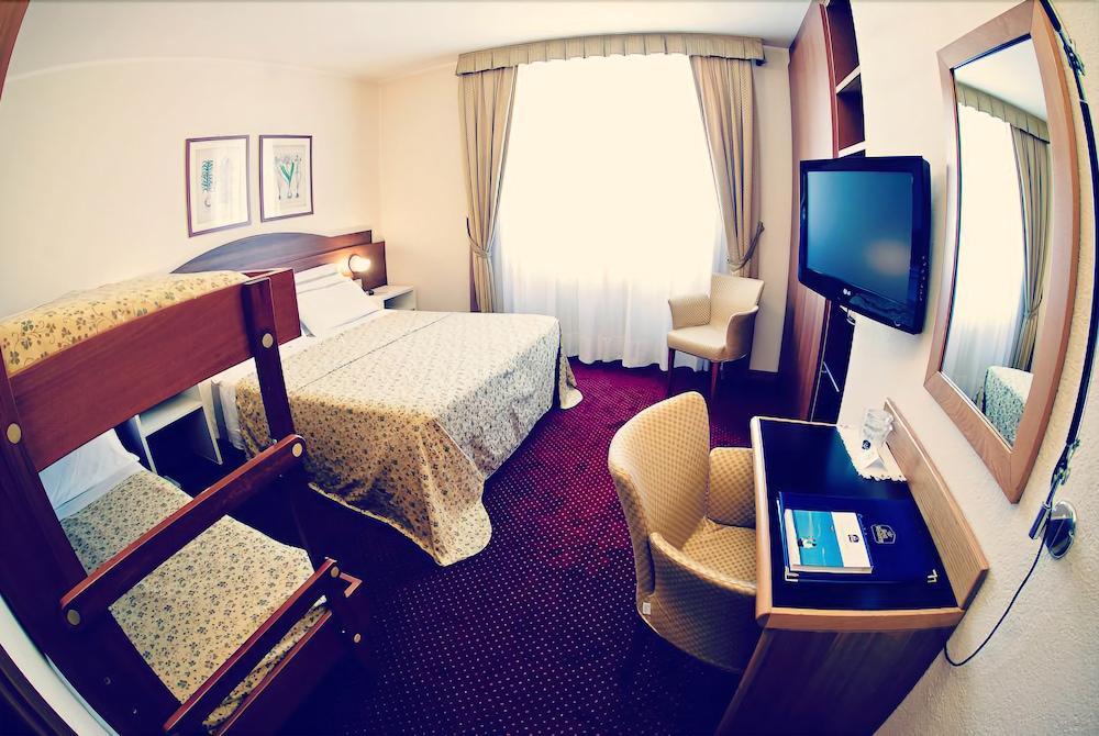 Hotel Tremoggia 4*